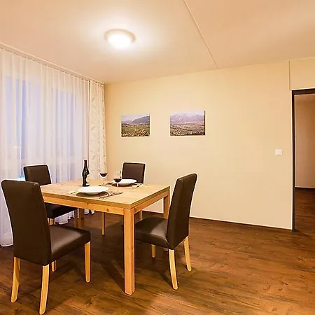 公寓 Sleeps 4 Wifi Sevelen